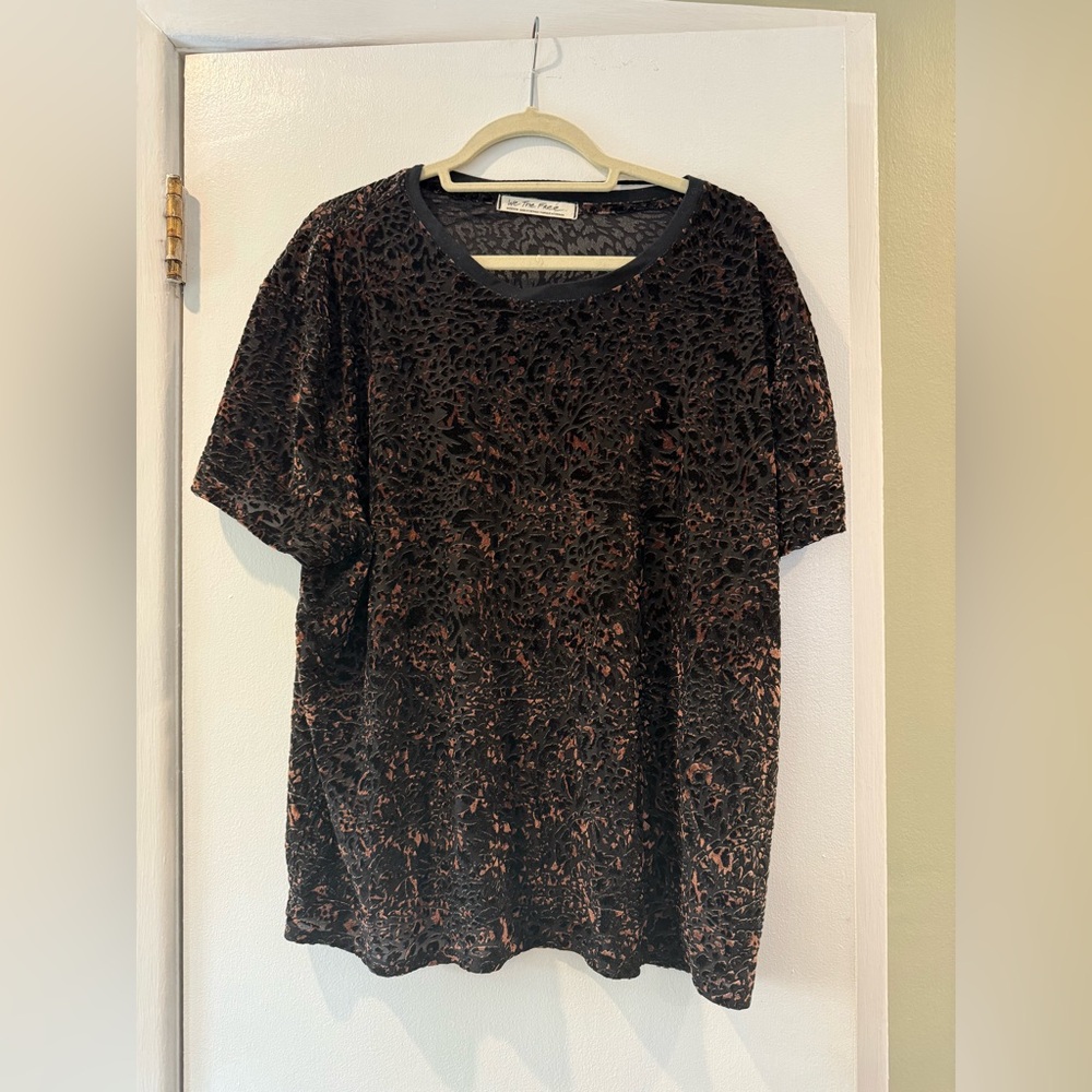 We The Free Black and Brown Short Sleeve Top